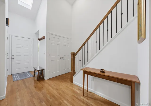 Photo 3 of Single family home for sale at 37 Hudson Watch Dr, Ossining, NY 10562 | MLS# 1055083 | Listing updated on 2026-10-08