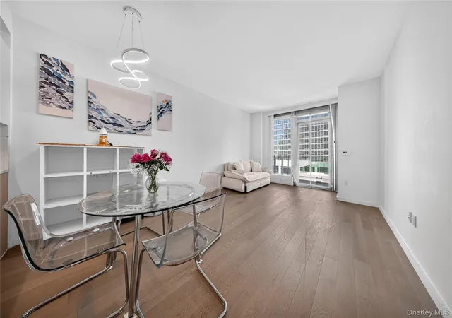 Photo 4 of Condo for sale at 13327 39th Avenue #9F, New York, NY 11354 | MLS# 1055084 | Listing updated on 2026-09-25