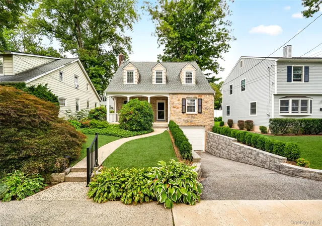 Photo 2 of Single family home for sale at 34 Smith Ave, White Plains, NY 10605 | MLS# 1055087 | Listing updated on 2026-10-05