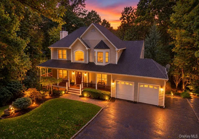 Photo 2 of Single family home for sale at 230 W Woodland Dr, Riverhead, NY 11792 | MLS# 1055126 | Listing updated on 2026-10-07
