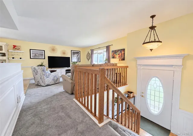 Photo 1 of Single family home for sale at 167 Glenmere Way, Islip, NY 11741 | MLS# 1055135 | Listing updated on 2026-09-29
