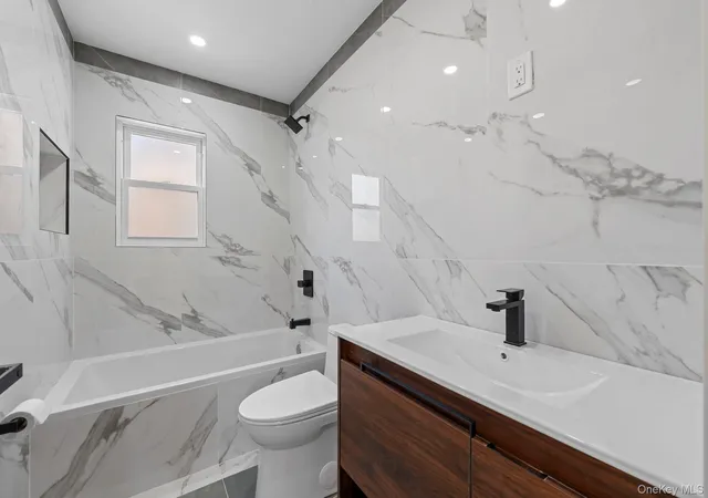 Photo 3 of House for sale at 990 E 56th Street, New York, NY 11234 | MLS# 1055153 | Listing updated on 2026-10-08