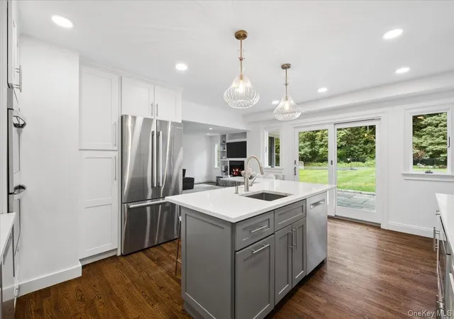 Photo 4 of Single family home for sale at 159 Wykagyl Ter, New Rochelle, NY 10804 | MLS# 1055177 | Listing updated on 2026-10-07