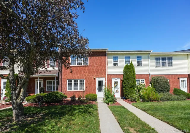 Photo 1 of Single family home for sale at 276 Temple Hl Rd #1305, New Windsor, NY 12553 | MLS# 1055181 | Listing updated on 2026-09-25