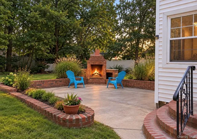 Photo 2 of Single family home for sale at 411 Howells Rd, Islip, NY 11706 | MLS# 1055182 | Listing updated on 2026-10-08