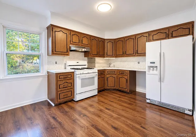 Photo 4 of Single family home for sale at 411 Howells Rd, Islip, NY 11706 | MLS# 1055182 | Listing updated on 2026-10-08