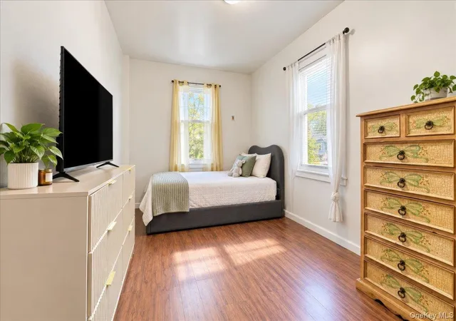 Photo 4 of House for sale at 1385 Bronx River Ave, New York, NY 10472 | MLS# 1055189 | Listing updated on 2026-09-28