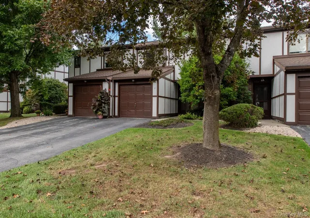 Condo for sale at 7 Topaz Run, Poughkeepsie (Town), NY 12603 | MLS# 1055208