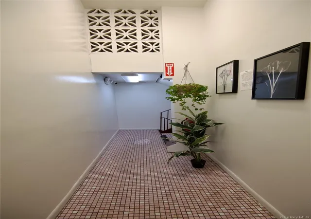 Listing Photo 4 - Condo for sale in building located at 4108 97Th Pl, New York, NY 11368 - Unit #4C