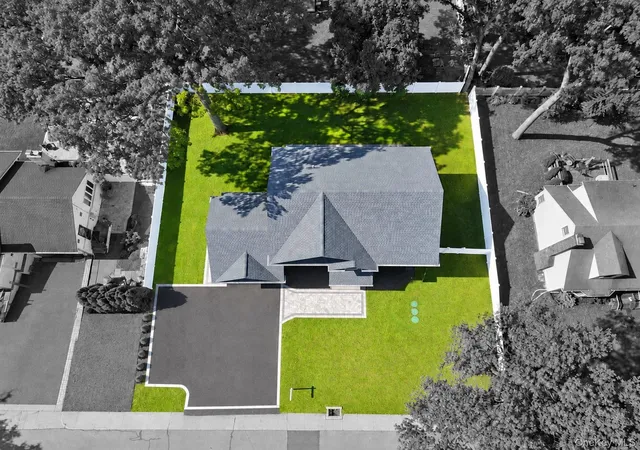 Photo 3 of Single family home for sale at 218 W Tyler Ave, Brookhaven, NY 11764 | MLS# 1055218 | Listing updated on 2026-10-06