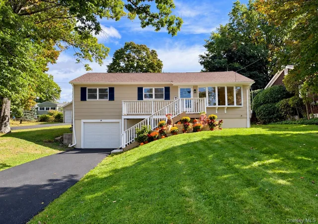Single family home for sale at 159 Wawayanda Ave, Middletown, NY 10940 | MLS# 1055220