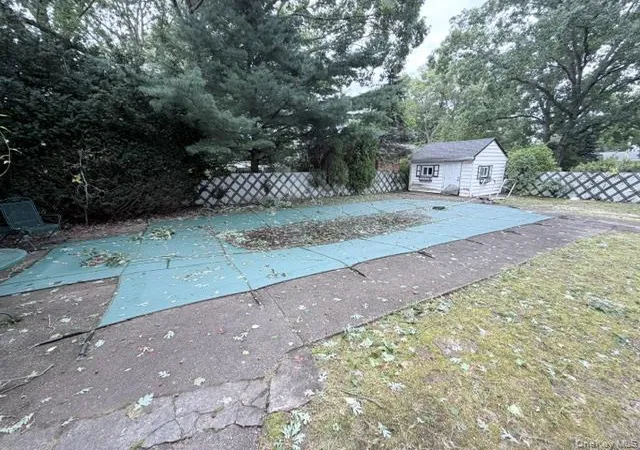 Photo 3 of Single family home for sale at 1209 Udall Rd, Islip, NY 11706 | MLS# 1055230 | Listing updated on 2026-10-01