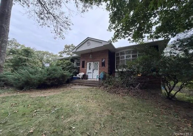 Photo 1 of Single family home for sale at 9 Glenwood Ave, Brookhaven, NY 11764 | MLS# 1055260 | Listing updated on 2026-09-27