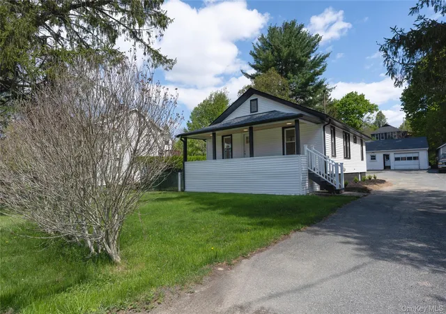 Photo 2 of Single family home for sale at 22 Seybolt Ave, Mount Hope, NY 10963 | MLS# 1055266 | Listing updated on 2026-09-28