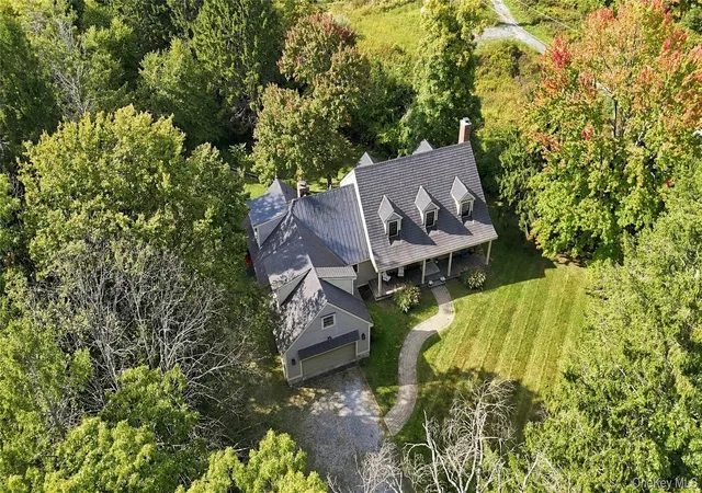 Photo 3 of Single family home for sale at 191 N Smith Rd, Union Vale, NY 12540 | MLS# 1055371 | Listing updated on 2026-10-08