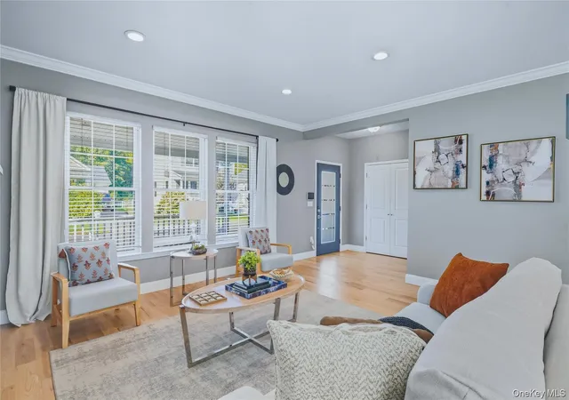 Photo 3 of Single family home for sale at 9 Emerson Ter, Lloyd, NY 12528 | MLS# 1055385 | Listing updated on 2026-09-29