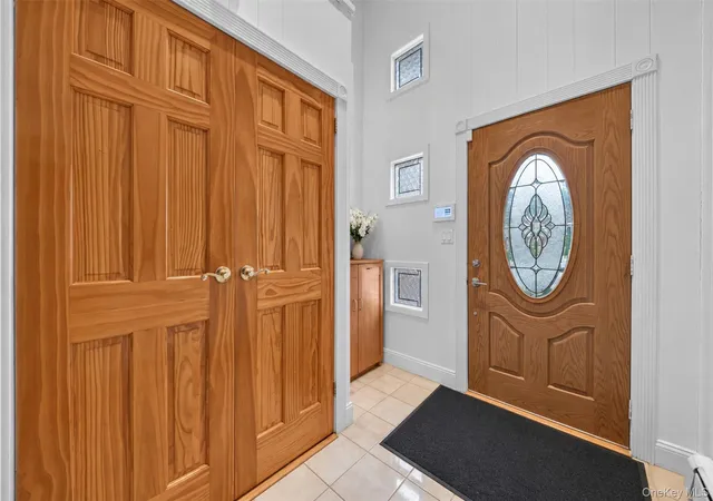 Photo 3 of Single family home for sale at 68 Hazelwood Dr, Oyster Bay, NY 11753 | MLS# 1055386 | Listing updated on 2026-10-05