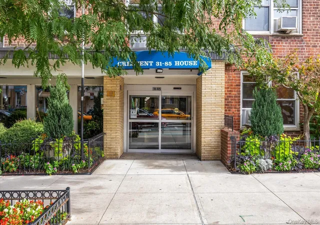 House for sale at 31-85 Crescent St #516, Astoria, NY 11106 | MLS# 1055389 | Listing updated on 2026-10-07