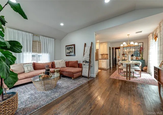 Photo 2 of Single family home for sale at 10 Laurel Rd, Smithtown, NY 11754 | MLS# 1055398 | Listing updated on 2026-10-01