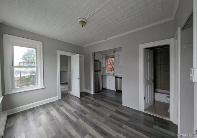 Photo 4 of House for sale at 15 N Hamilton St, Poughkeepsie, NY 12601 | MLS# 1055409 | Listing updated on 2026-09-28