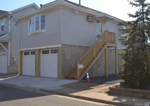 Photo 1 of Single family home for sale at 172 Sportsmans Ave, Hempstead, NY 11520 | MLS# 1055412 | Listing updated on 2026-10-08