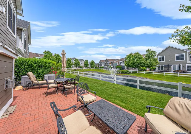 Photo 3 of Sale Pending at 52102 Beech Tree Ln, Oyster Bay, NY 11803 | MLS# 1055418 | Listing updated on 2026-10-05
