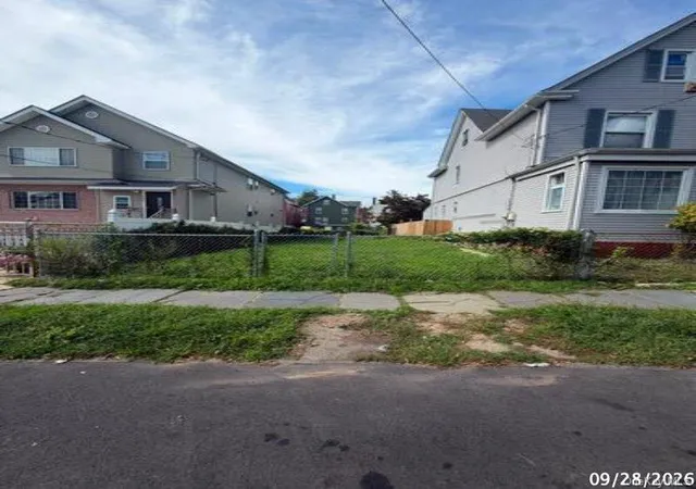 Photo 3 of Land for sale at 404 S 1st Avenue, Mount Vernon, NY 10550 | MLS# 1055435 | Listing updated on 2026-09-28