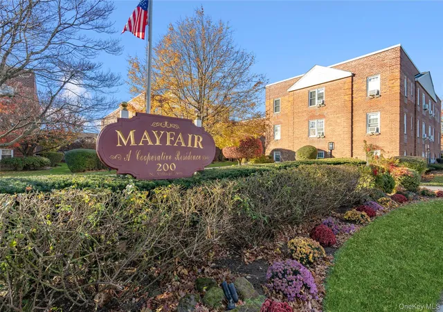 Photo 1 of Condo for sale at 200 N Village Ave #100, Hempstead, NY 11570 | MLS# 1055448 | Listing updated on 2026-09-29