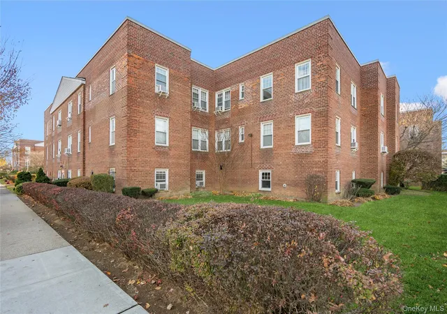 Photo 2 of Condo for sale at 200 N Village Ave #100, Hempstead, NY 11570 | MLS# 1055448 | Listing updated on 2026-09-29