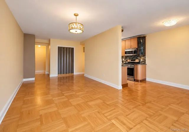 Photo 3 of Condo for sale at 3901 Independence Ave #4F, New York, NY 10463 | MLS# 1055493 | Listing updated on 2026-09-26