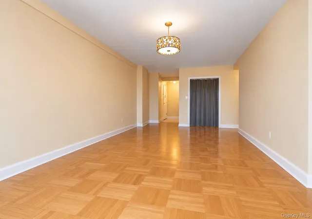 Photo 4 of House for sale at 3901 Independence Ave #4F, New York, NY 10463 | MLS# 1055493 | Listing updated on 2026-09-26