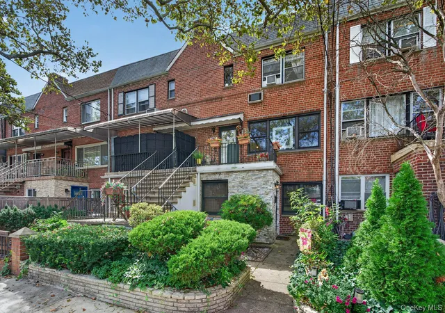 Photo 1 of House for sale at 2462 Bragg St, New York, NY 11235 | MLS# 1055539 | Listing updated on 2026-10-05