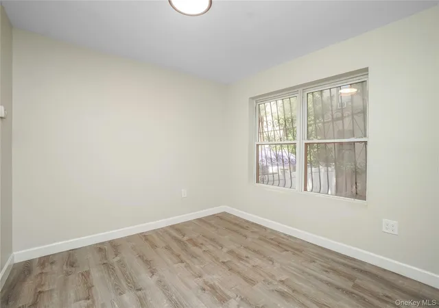 Photo 4 of Single family home for sale at 613 Oak Ter, New York, NY 10454 | MLS# 1055541 | Listing updated on 2026-09-29