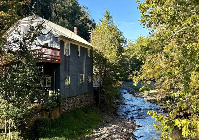 Photo 1 of Single family home for sale at 6 County Route 121, Delaware, NY 12723 | MLS# 1055547 | Listing updated on 2026-09-27