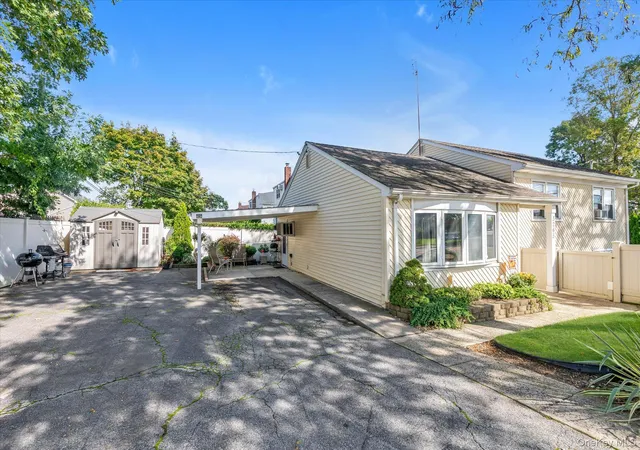 Photo 1 of Single family home for sale at 3265 Brower Ave, Hempstead, NY 11572 | MLS# 1055568 | Listing updated on 2026-10-01