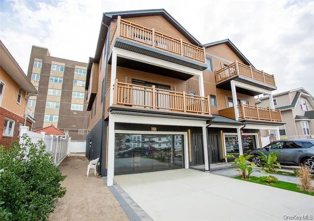 Photo 1 of Multi family home for sale at 622 W Penn St, Long Beach, NY 11561 | MLS# 1055575 | Listing updated on 2026-09-28