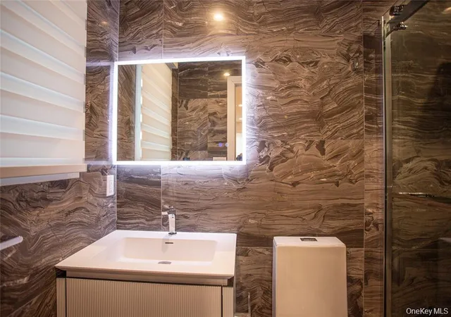 Listing Photo 5 - Condo for sale in building located at 622 W Penn St, Long Beach, NY 11561