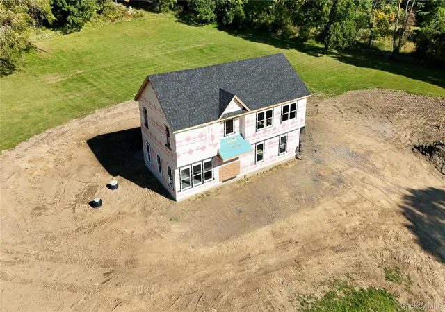 Photo 3 of Single family home for sale at 563 Old Mountain Rd, Mount Hope, NY 10963 | MLS# 1055605 | Listing updated on 2026-09-29