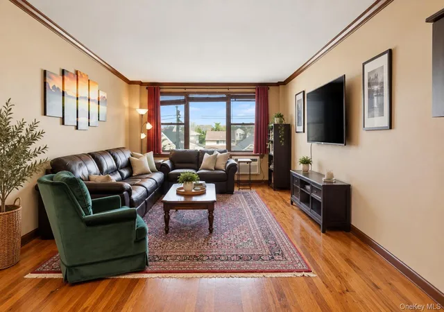 Photo 2 of Condo for sale at 333 E Broadway #2K, Long Beach, NY 11561 | MLS# 1055608 | Listing updated on 2026-10-04