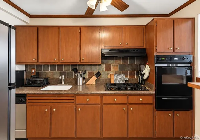 Photo 3 of House for sale at 333 E Broadway #2K, Long Beach, NY 11561 | MLS# 1055608 | Listing updated on 2026-10-04