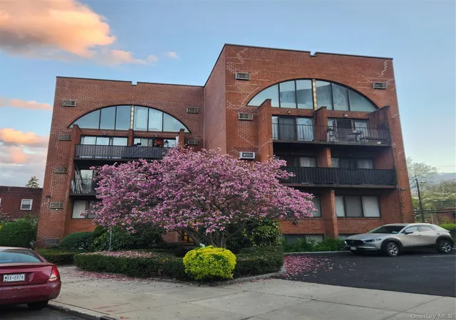 Condo for sale at 84-62 Austin St #C3, New York, NY 11415 | MLS# 1055639