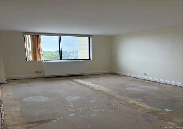 Photo 4 of Condo for sale at 2 Bay Clb Dr #10M, New York, NY 11360 | MLS# 1055648 | Listing updated on 2026-09-30