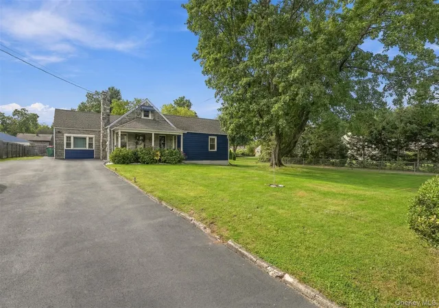 Photo 3 of Single family home for sale at 34 Adams St, Poughkeepsie (town), NY 12601 | MLS# 1055673 | Listing updated on 2026-09-29