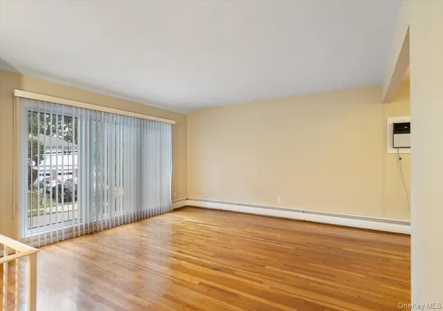 Photo 2 of Single family home for sale at 22 Cedar St, Oyster Bay, NY 11791 | MLS# 1055703 | Listing updated on 2026-10-04