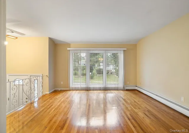 Photo 4 of Single family home for sale at 22 Cedar St, Oyster Bay, NY 11791 | MLS# 1055703 | Listing updated on 2026-10-04