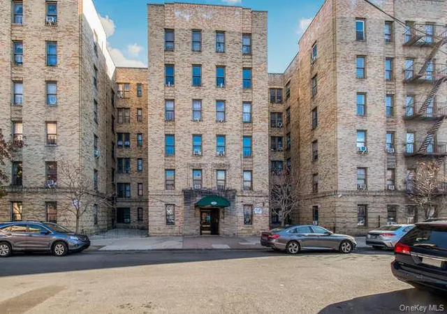 Condo for sale at 3230 Cruger Ave #2K, New York, NY 10467 | MLS# 1055706