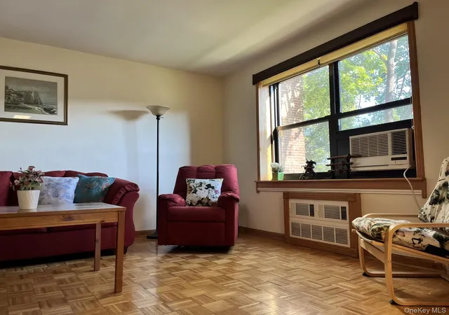 Condo for sale at 213-02 73rd Avenue #4D, New York, NY 11364 | MLS# 1055713