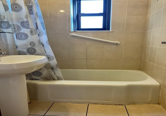 Photo 4 of House for sale at 213-02 73rd Avenue #4D, New York, NY 11364 | MLS# 1055713 | Listing updated on 2026-10-06