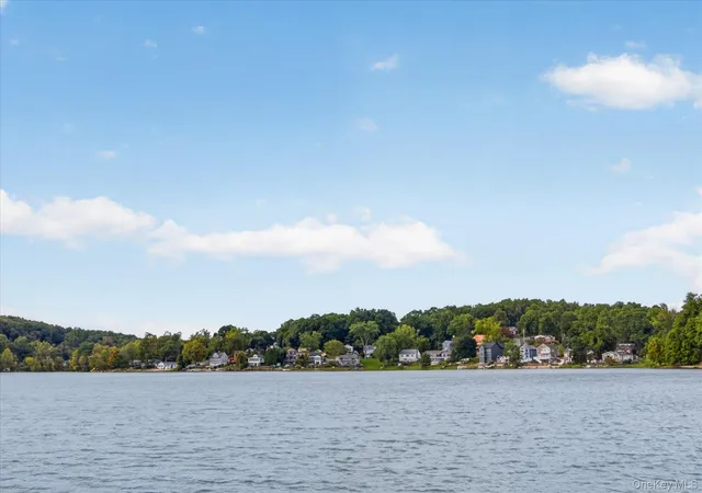 Photo 4 of Single family home for sale at 50 Waterview Ter, Cornwall, NY 12553 | MLS# 1055716 | Listing updated on 2026-10-12