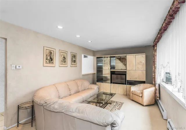 Photo 3 of Single family home for sale at 472 Chelsea Ave, West Babylon, NY 11704 | MLS# 1055733 | Listing updated on 2026-09-29